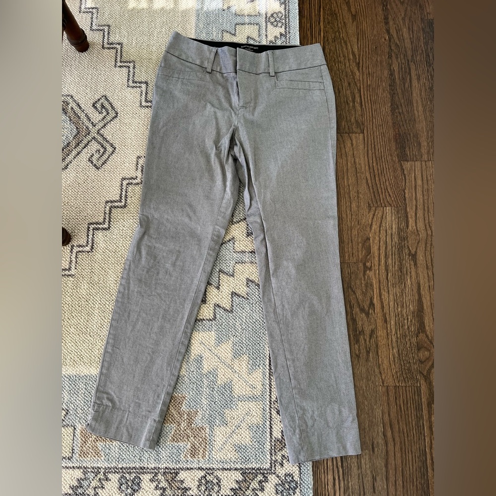 Banana Republic Jackson Fit Dress pant size 4